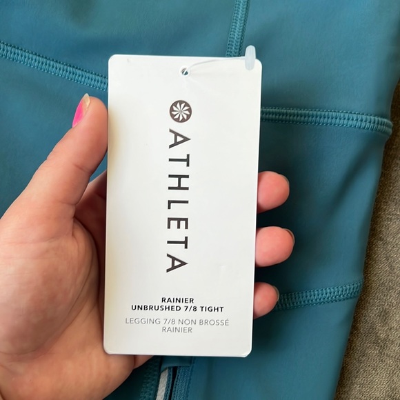 NWT! ATHLETA Rainier Unbrushed 7/8 Legging - Picture 6 of 9